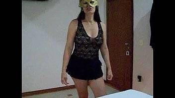 Foda amadora com danada mascarada no motel